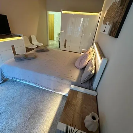 Apartment Boutique Zoya *